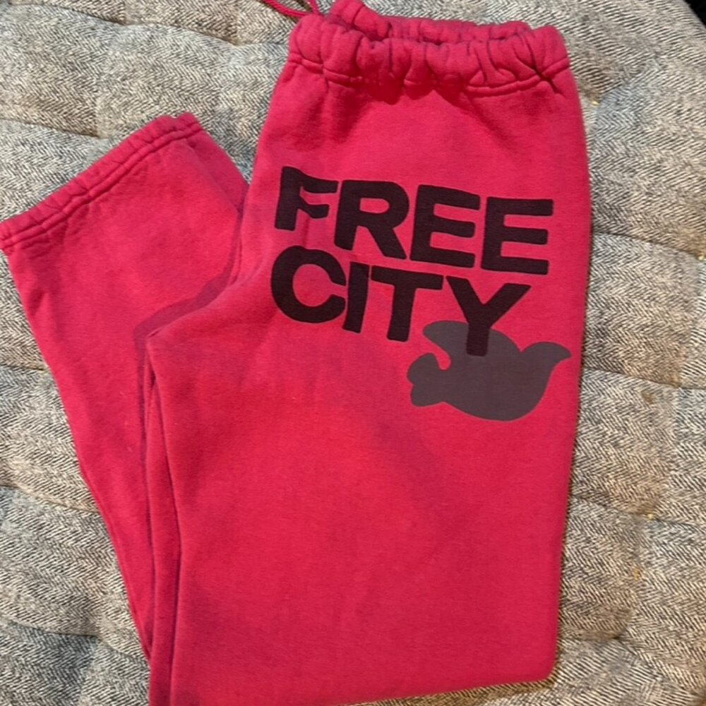 Free City Sweatpants